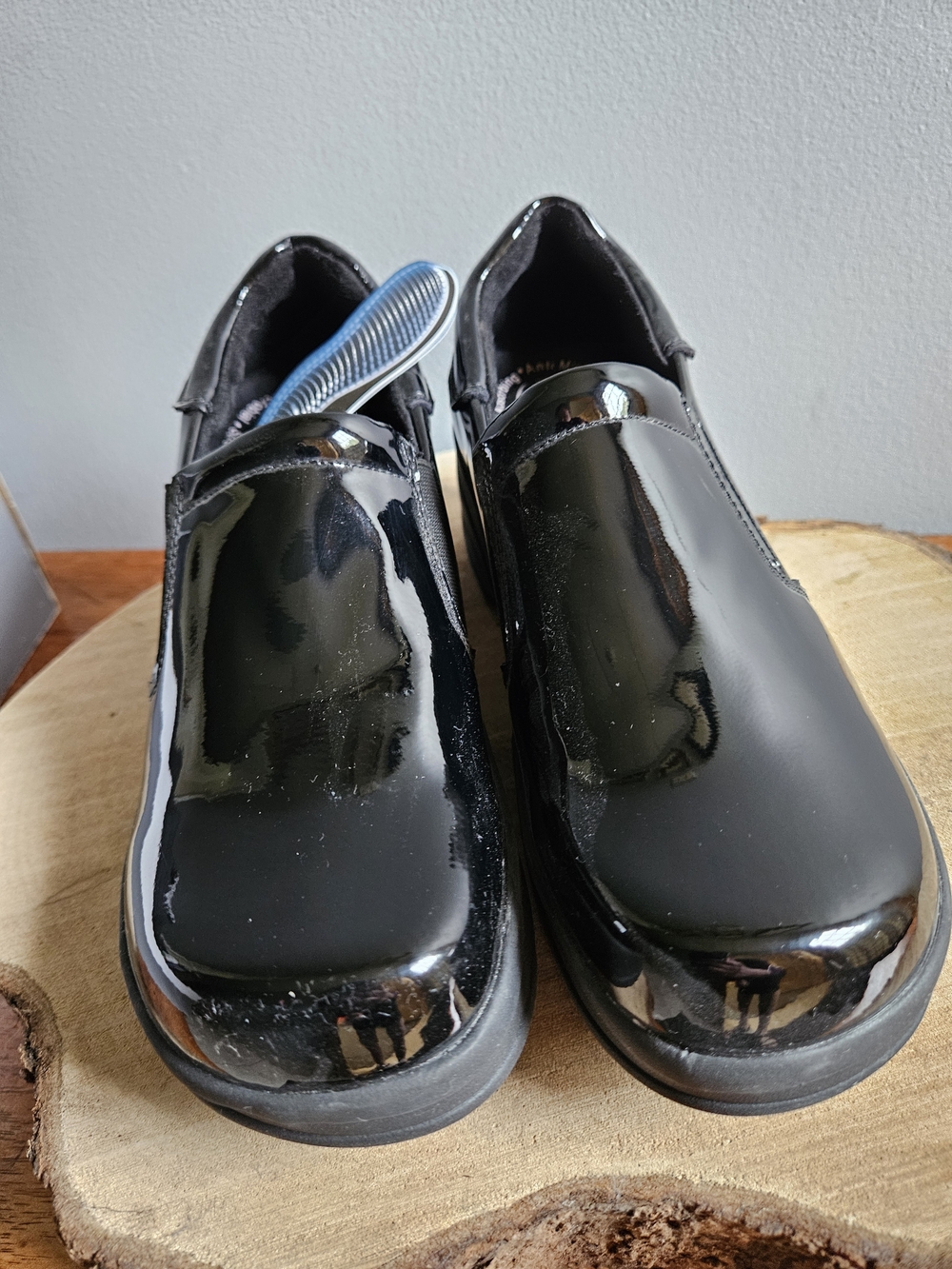 Easy Street Patent Slip-On Dress Shoes in Black